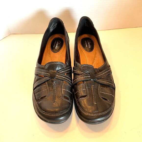 CLARKS Artisan Cross Strap Loafer Black 10 - Picture 1 of 9